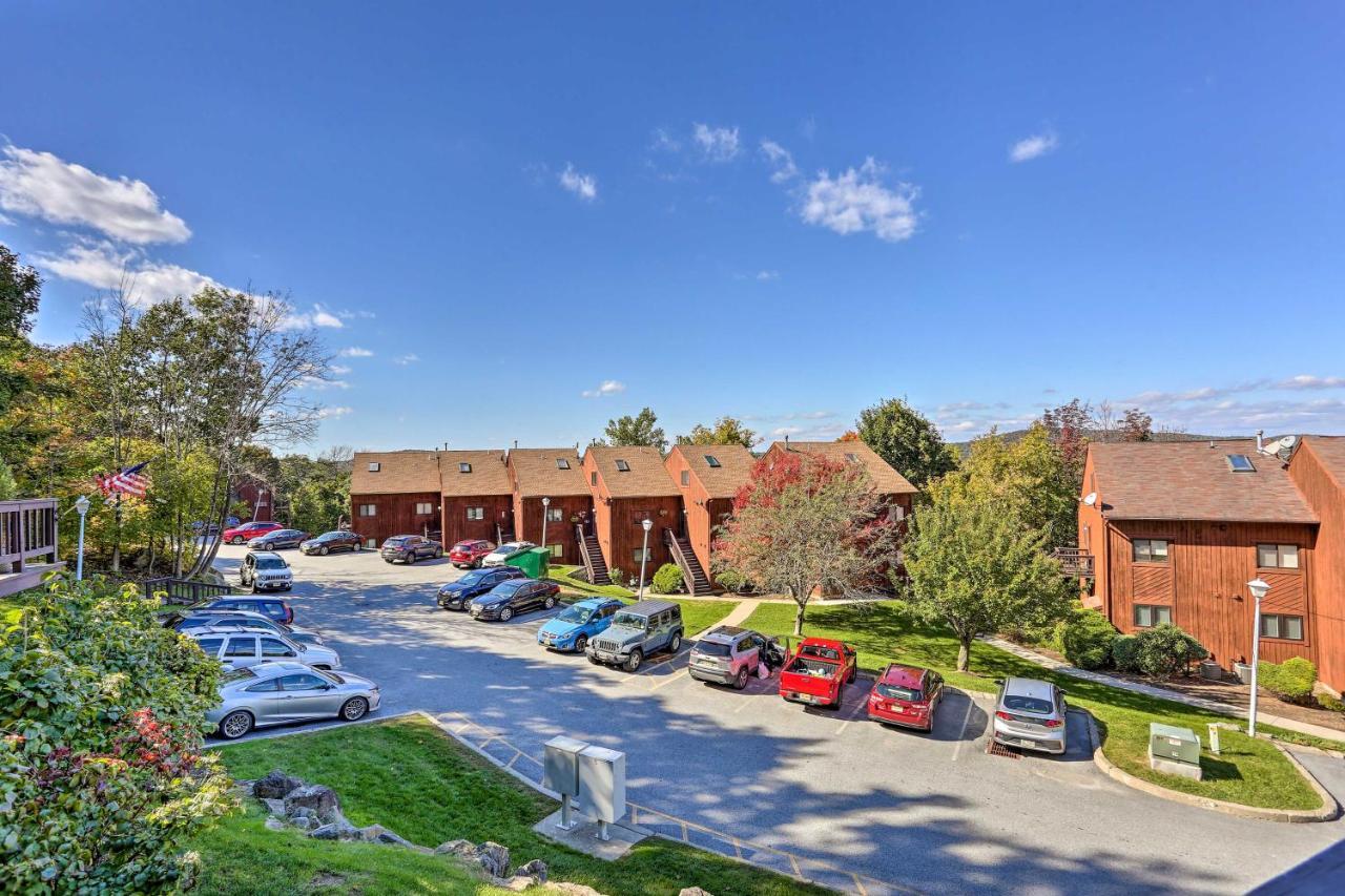 Vernon Township Condo - Walk To Ski Resort! Exterior photo