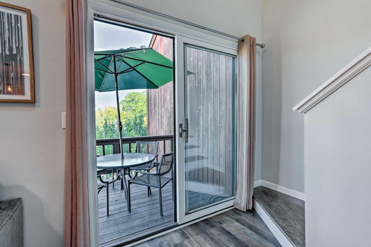Vernon Township Condo - Walk To Ski Resort! Exterior photo